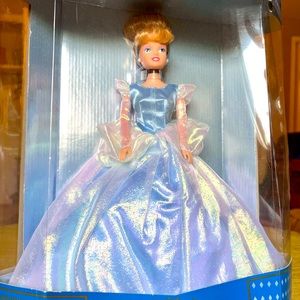 NIB DISNEY COLLECTION BARBIE